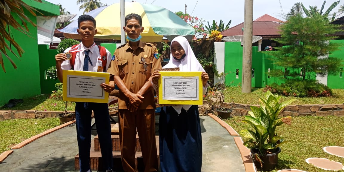 JUARA 1 KOSN 2021 CABANG PENCAK SILAT PUTRA & JUARA II TUNGGAL PUTRI